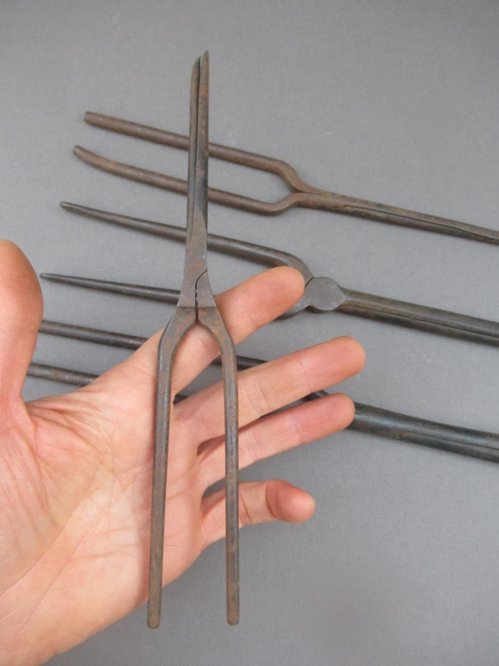 Fer à friser les cheveux ancien , outil vintage de coiffeur , début XXème siècle - Photo 2/4