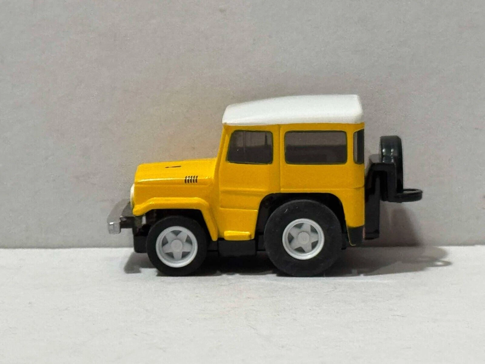 Picture 8 of 12