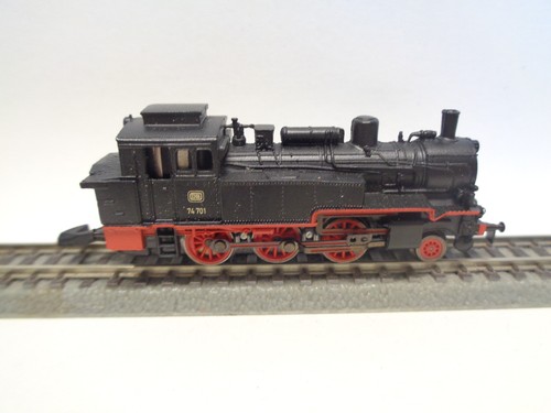 MÄRKLIN MINICLUB Dampflok BR74 701 mit 5-Pol-Motor (26363) | Condition: Gebraucht