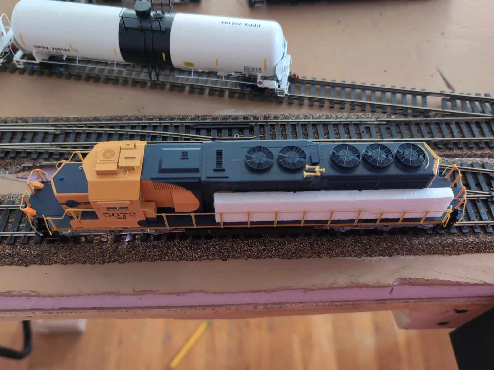 Picture 3 of 5