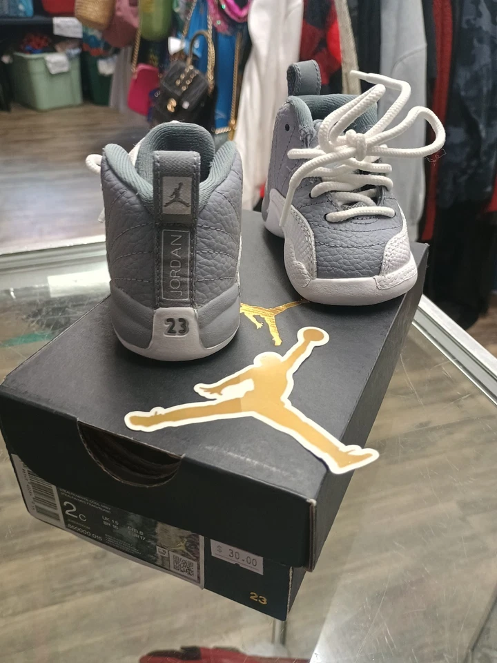 Zapatillas Nike Air Jordan 12 Retro TD para Niños Pequeños Talla US 2C leer descripción Foto 3 de 3