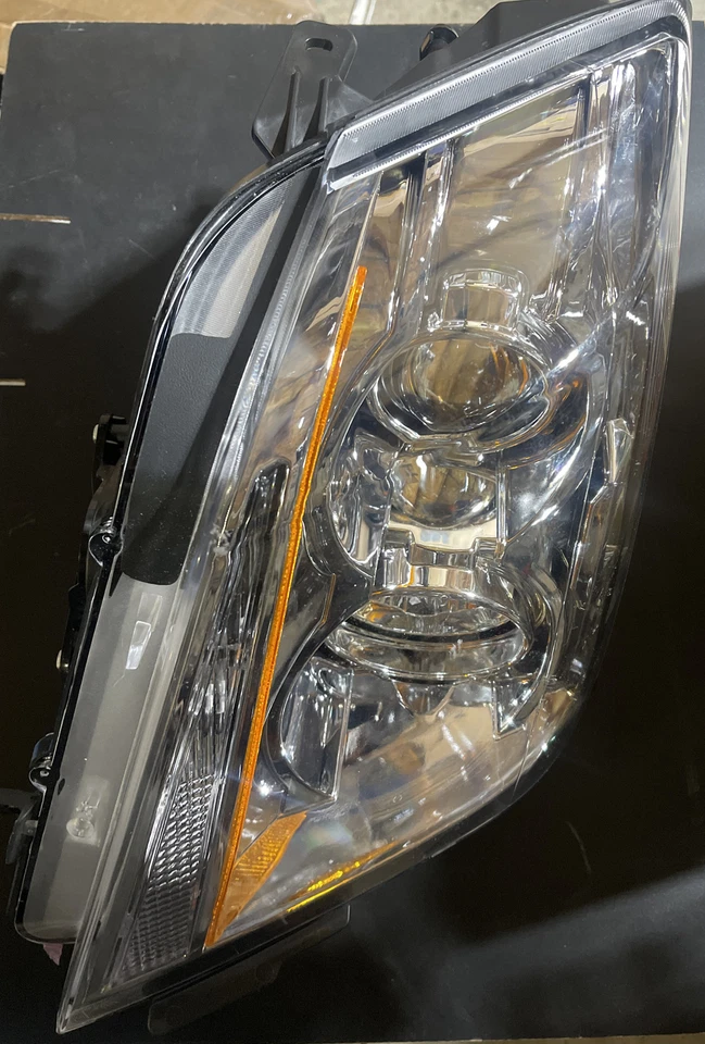 08-14 CADILLAC CTS FAROL HALÓGENO FAROL DRIVER ESQUERDO GM539-B001L - Imagem 2 de 4