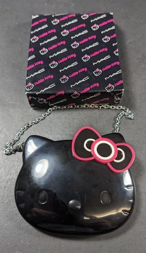 MAC HELLO KITTY PURSE MIRROR - BNIB - HELLO KITTY COLLECTION