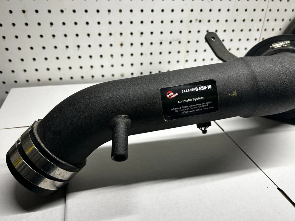 Entrada de aire frío motor eléctrico AFE - Se adapta a Honda Accord 13-17/Acura TLX 14-20 L4-2. Foto 2 de 4