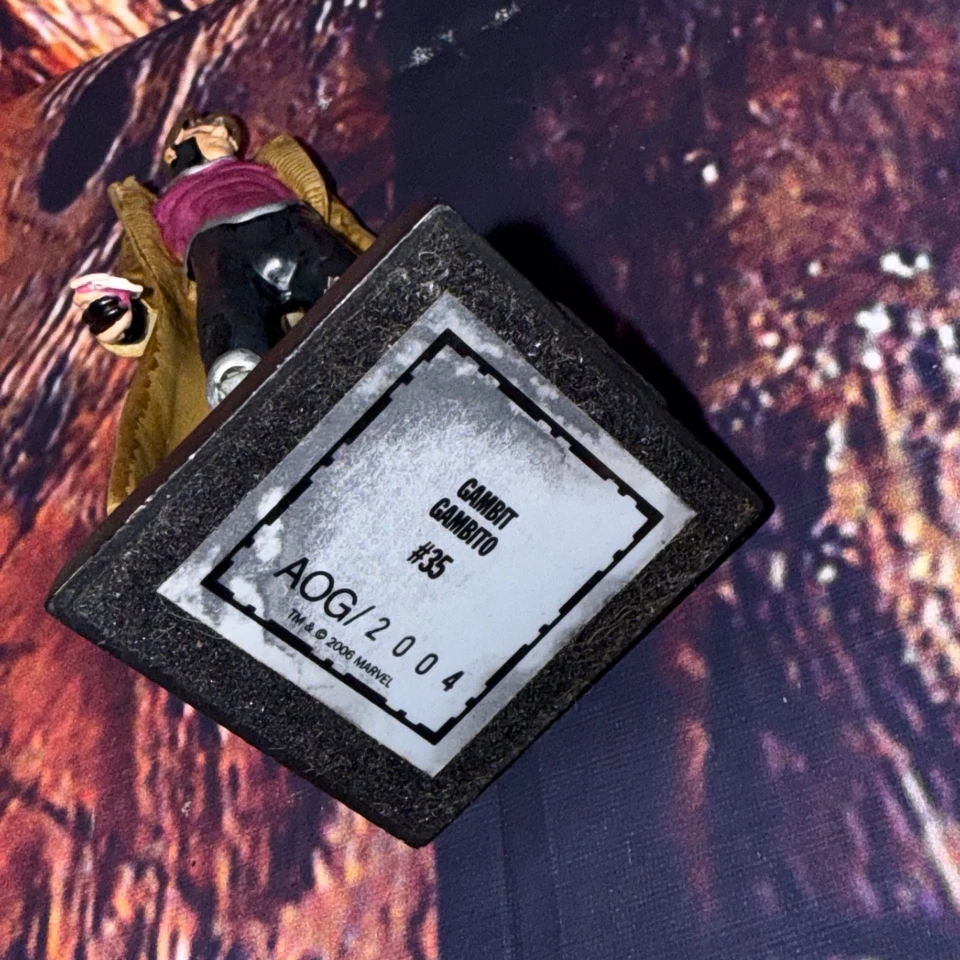 Estatuilla coleccionable fundido a presión Eaglemoss 2006 Marvel GAMBIT #35 Foto 3 de 4