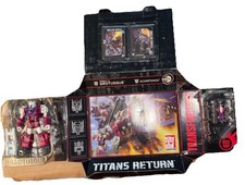 Transformers Titans Return Grotusque & Scorpo...
