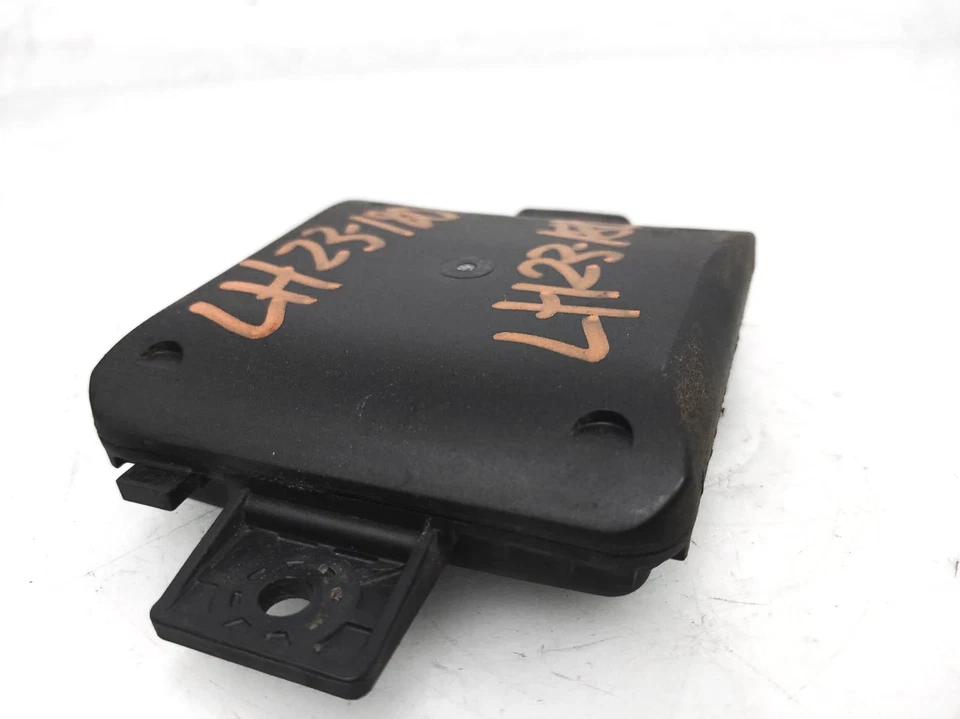 Датчик объектов со стороны водителя/радар 2021-2023 Chevrolet Blazer полный привод 84729106 - Изображение 3 из 4