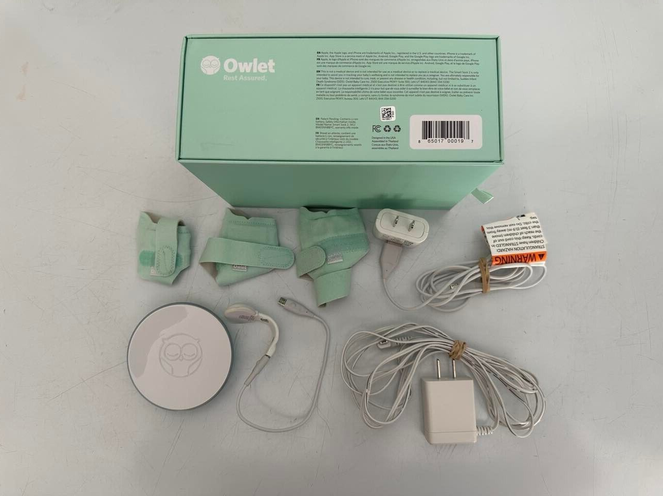 Owlet Smart Sock 2 Baby Monitor, Cords, Base, 3 Socks & Sensor FREE