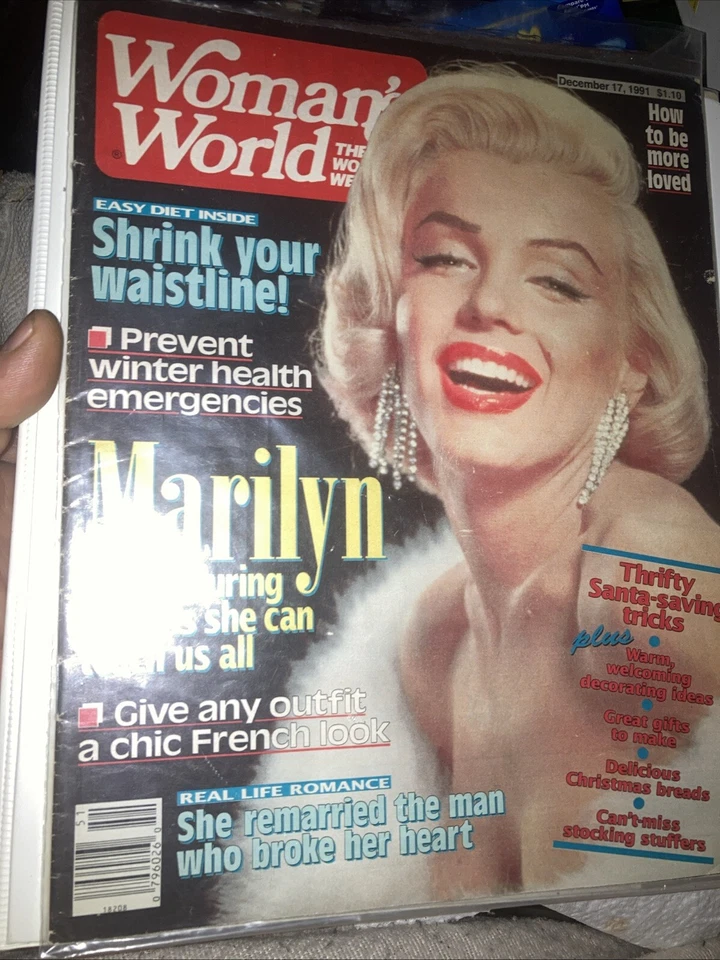 Marilyn Monroe WOMAN'S WORLD Magazine Cover December 17, 1991 EX🦄 - Image 3 of 4