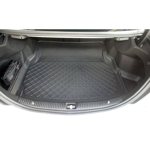 Boot Mat Liner Waterproof Anti slip for Mercedes C Class W205 SALOON 2014-2020 - Imagen 3 de 7