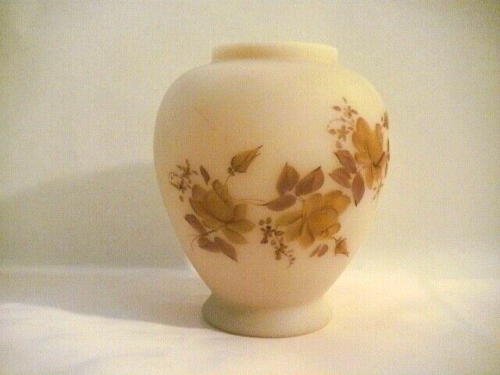 FENTON SATIN FINISH CAMEO VASE 4-3/8" CHOCOLATE ROSES HAND PAINTED BY C. EVANS - Picture 1 of 14