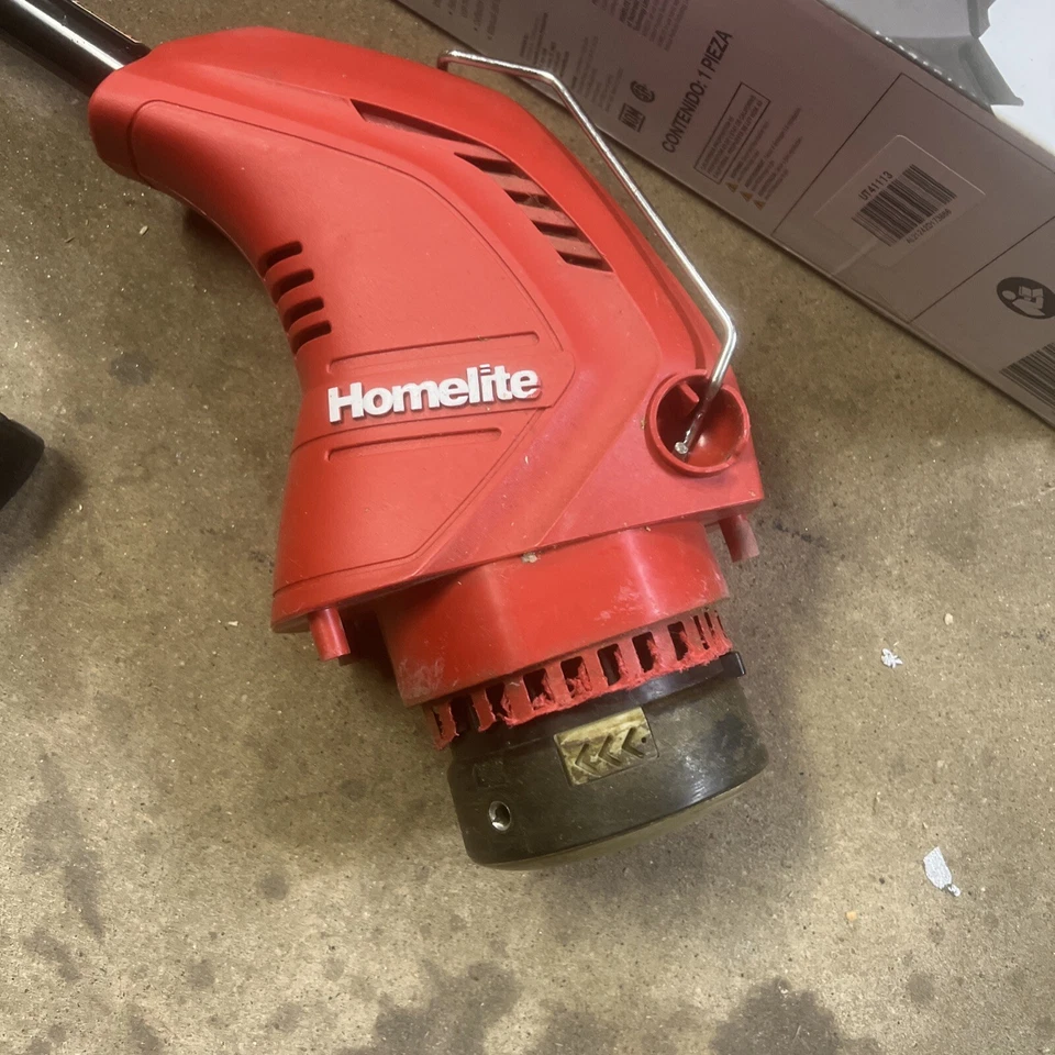 Homelite Electric 13in String Trimmer/Edger UT41113 - Image 2 of 4