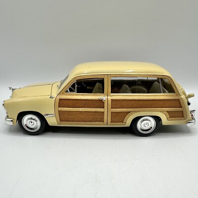Motor City Classics 1949 Ford Woody Wagon Beige 1/18 Diecast Motor City Classics 1949 Ford Woody Wagon Beige 1/18 Diecast