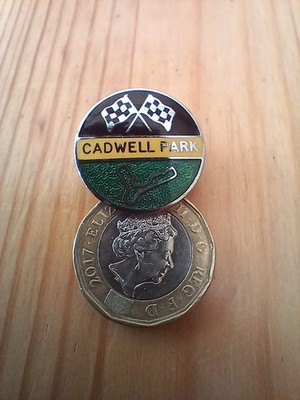 Vintage Cadwell Park Circuit Biker Emaille Abzeichen (A6)