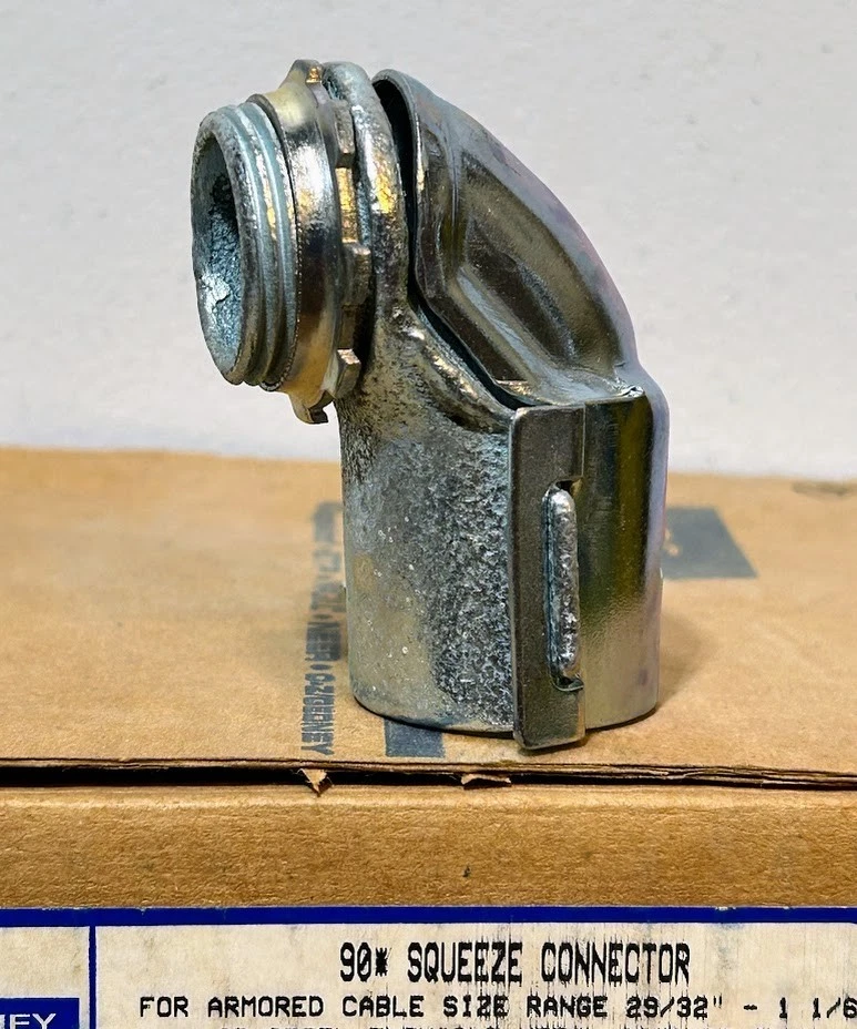 ACV-75 O.Z./GEDNEY 3/4 PULGADAS 90 GRADOS CABLE CONECTOR BLINDADO *LOTE DE 18 NUEVOS O/B Foto 3 de 4