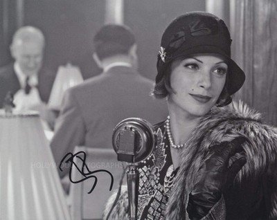 BERENICE BEJO - The Artist - GENUINE SIGNED AUTOGRAPH
