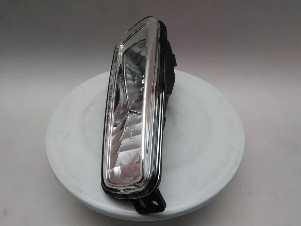 FORD MONDEO Fog Lamp 2014-2022      - Image 2 of 4