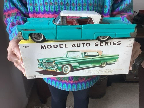 1958 Lincoln Continental Mark 3 Bandai Tin Litho w/BOX 11.5”
