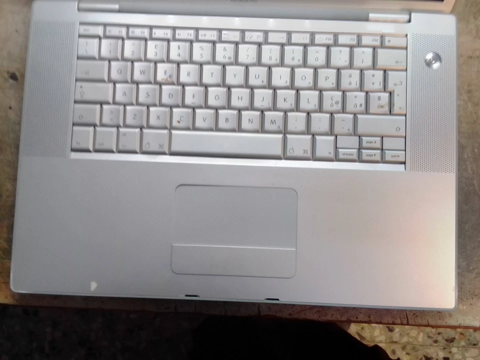PC APPLE A1211 2006 MACBOOK PRO - Immagine 2 di 4
