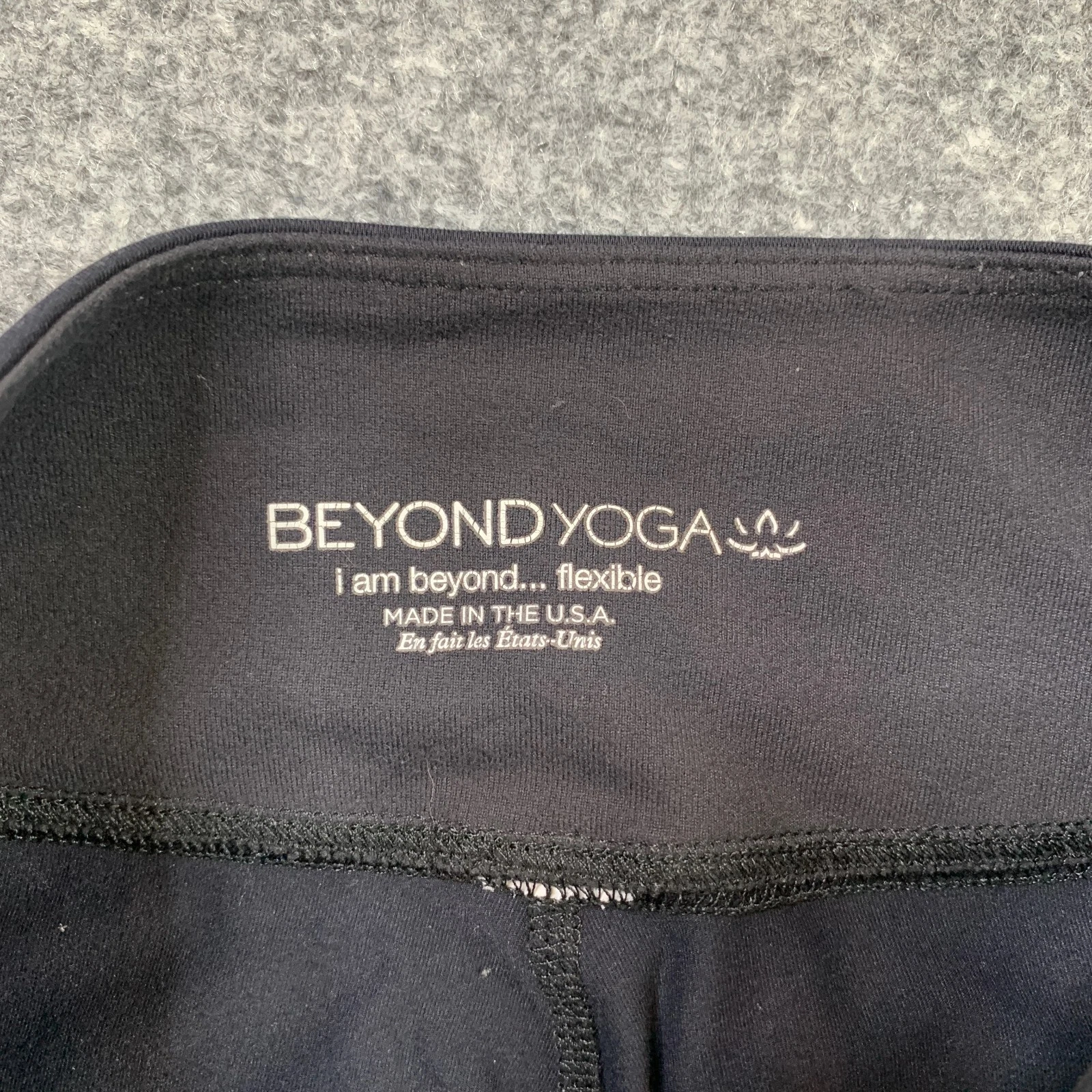 beyond-yoga coated sparkles shimmer mid rise leggings