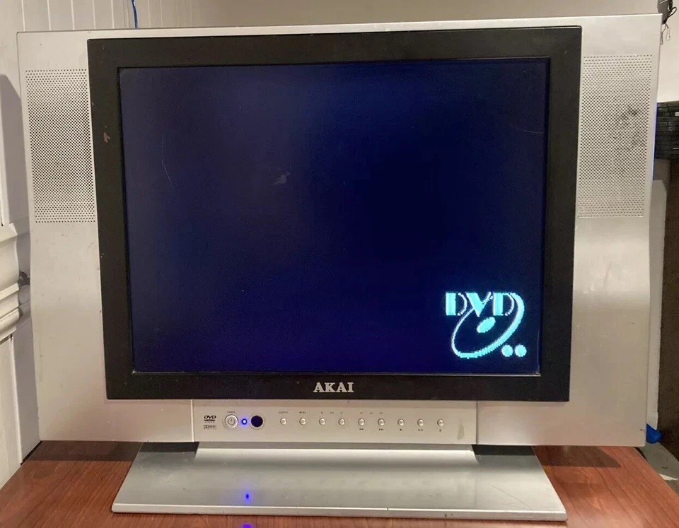 Vintage Akai CFTD2011 20" Retro Gaming Monitor 🖥️ /DVD Player Disk Not Reading - Image 2 of 4