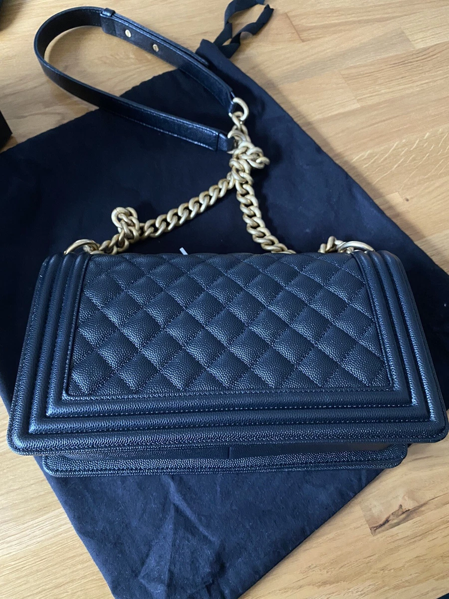 Handbags Chanel Chanel Boy Chain Shoulder Bag Navy Quilted Flap Caviar Grained