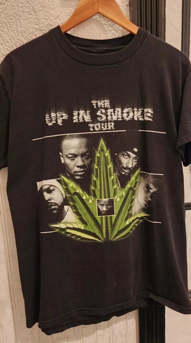 Original VTG 2000 Up In Smoke Tour Rap Concert Tee Shirt Original VTG 2000 Up In Smoke Tour Rap Concert Tee Shirt
