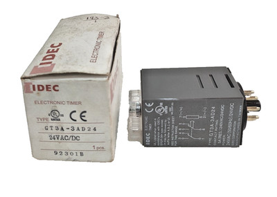 *New in Box* Idec GT3A-3AD24 electronic timer 240VAC/24 VDC