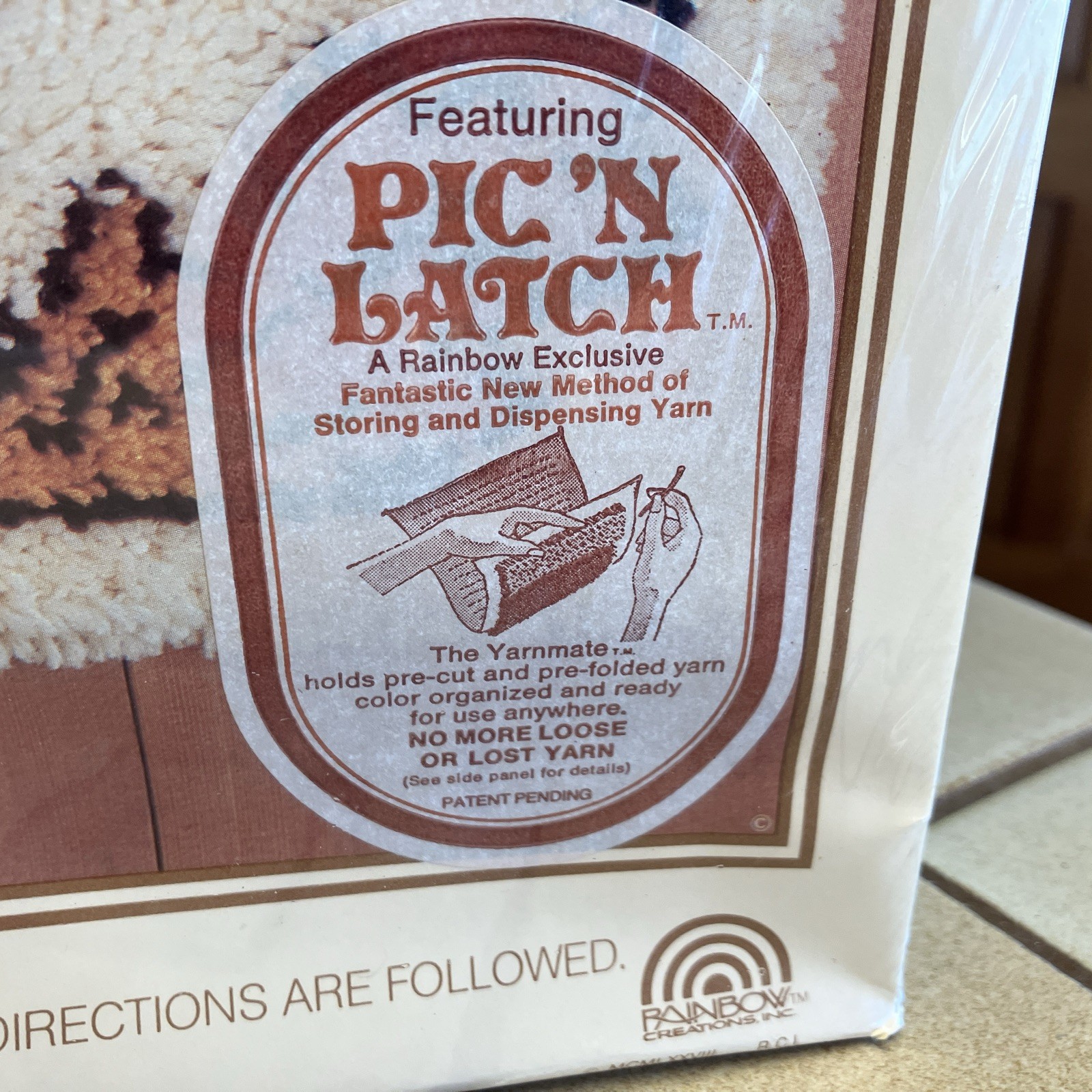 VINTAGE RAINBOW CREATIONS LATCH HOOK KIT "MUSHROOMS" 20" X 27" NEW  SEALED BOX