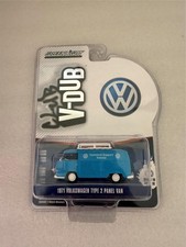 Greenlight Club V-DUb 1971 Volkswagen Type 2 Panel Van Series 10 HTF D90