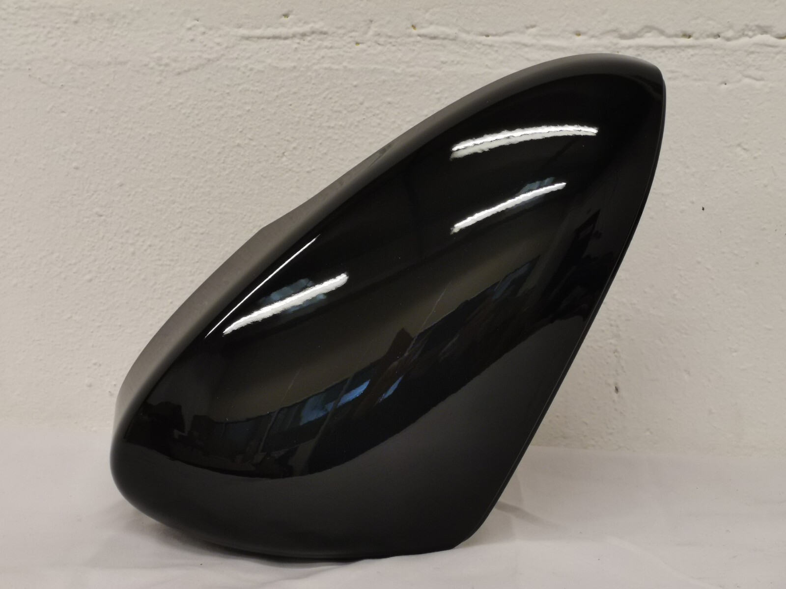 Genuine Ford MONDEO Mk5 O/s Door Mirror Cover Shadow Black Mica 