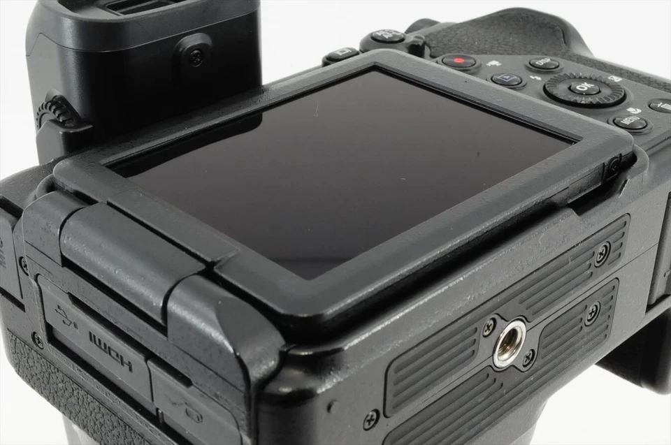 Nikon COOLPIX P1000 Near Mint From Japan #22594E - Image 4 of 4