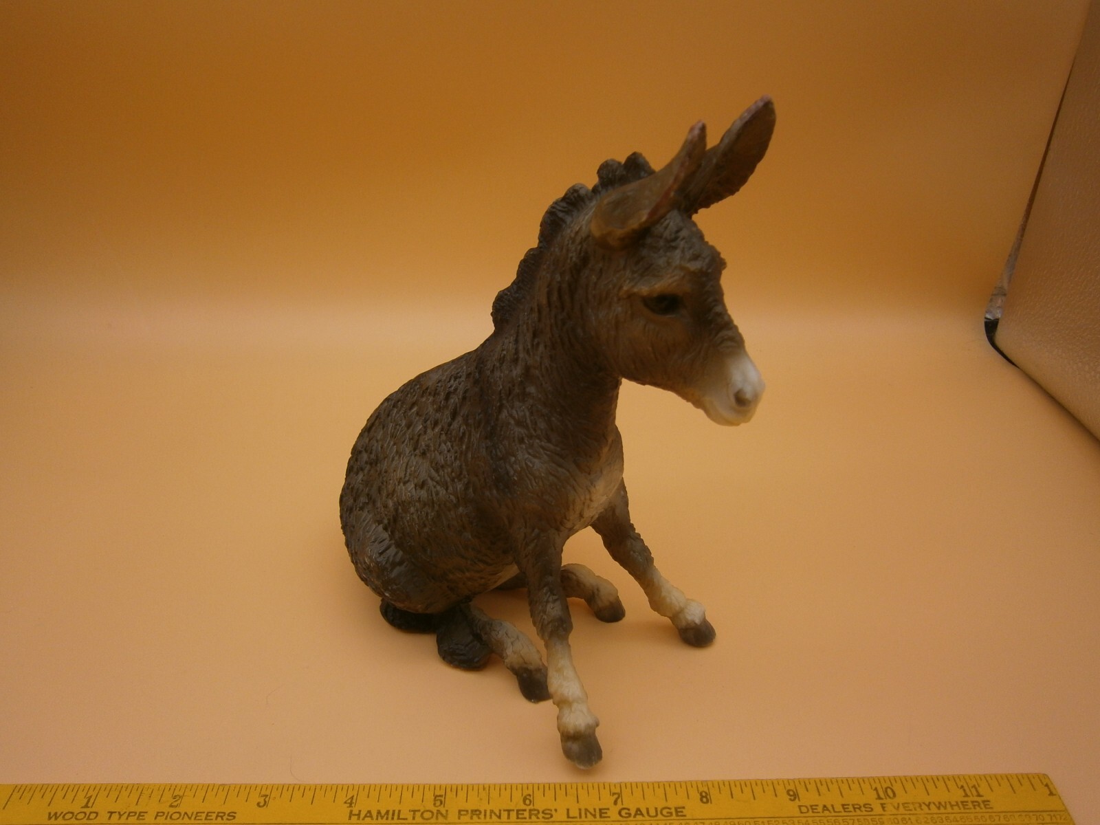 Breyer Traditional Sitting Donkey / Burro Marguerite Henry’s