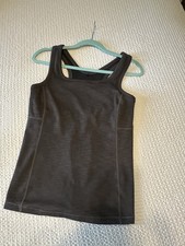 Prana Women s Charcoal Ribbed Razorback Tank With built In bra Without Pads.