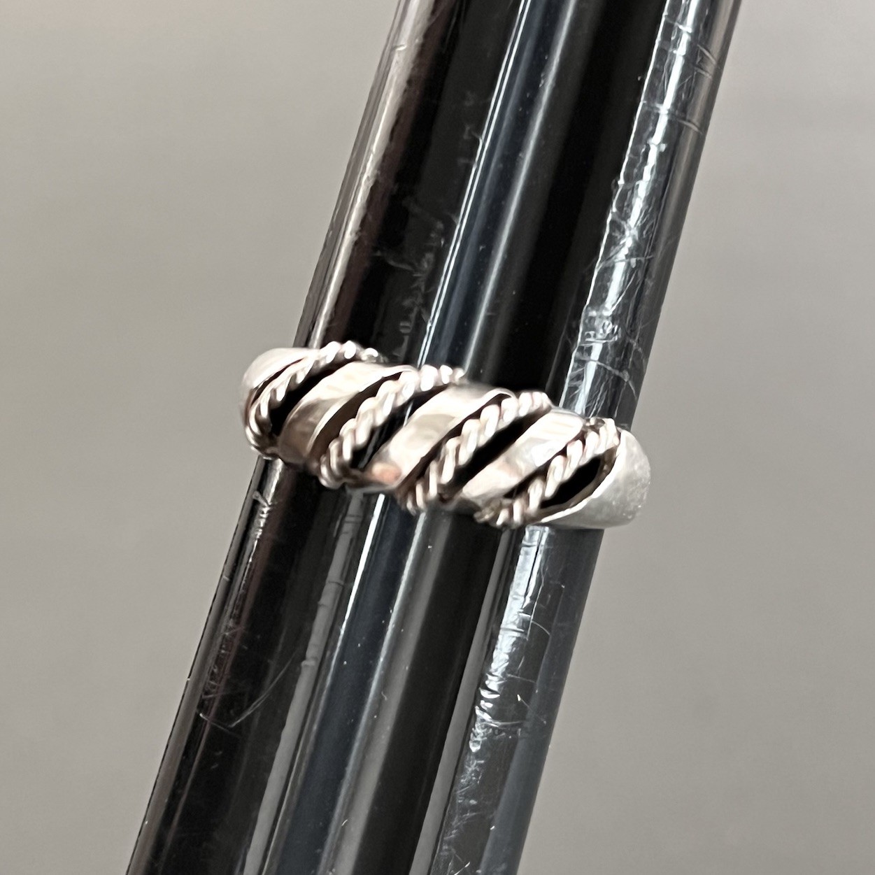 Sterling silver Artisan made ring - image 5