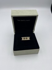 Van Cleef & Arpels Perlée Signature Ring in Gold, Band Ring size 56
