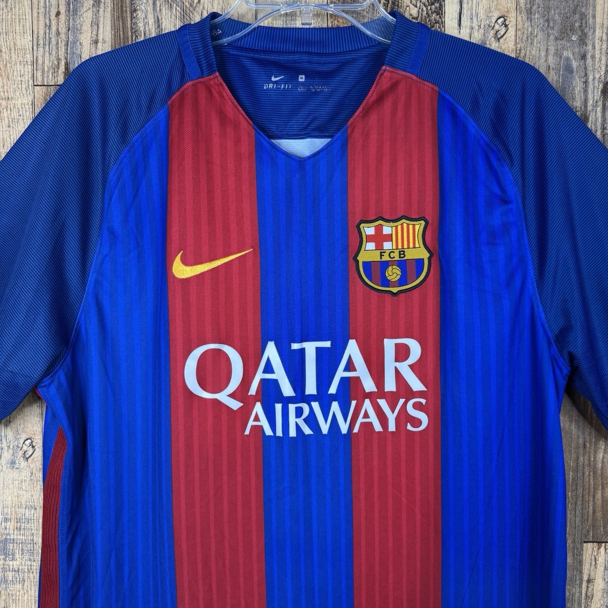FC Barcelona 2016-17 Home Football Jersey Nike 776850-415 Men's XL