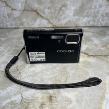 Nikon Coolpix S52 Digital Camera 9.0 MP 3.0 LCD Screen FOR PARTS or REPAIR