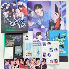 [ON HAND] STRAY KIDS 2025 SEASON'S GREETINGS [The Street Kids] Member set, POB