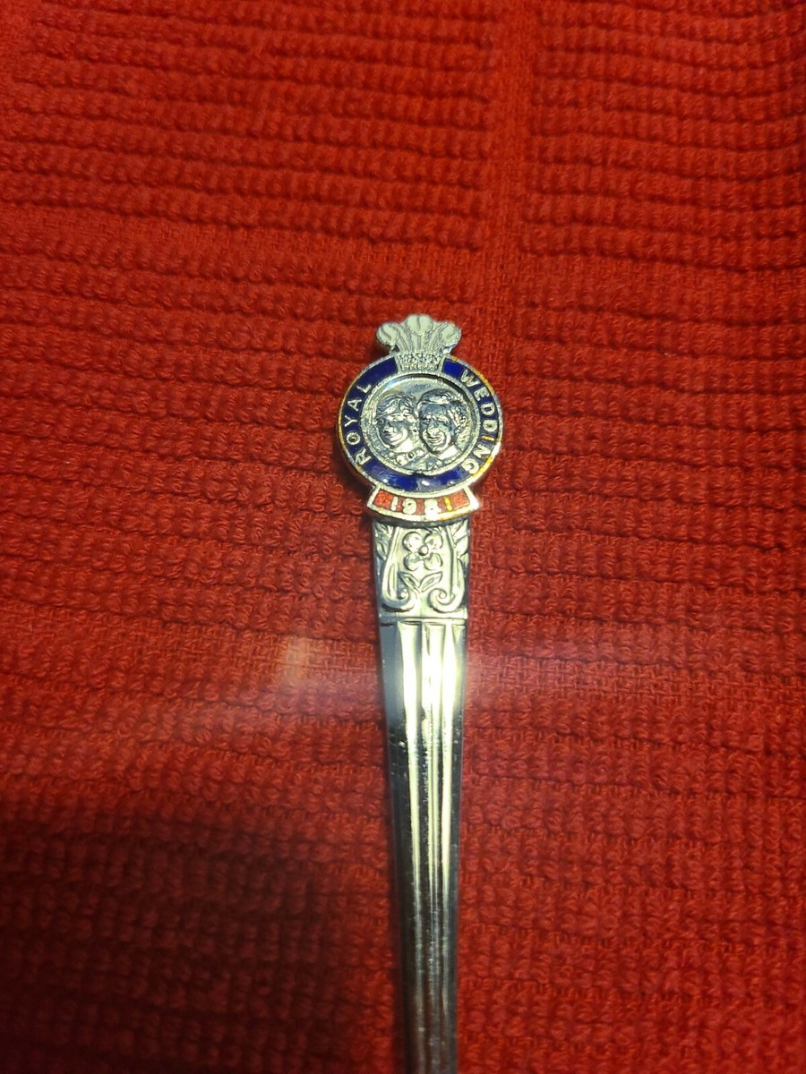 Vintage! 1981 Royal Wedding Diane & Charles Collectible/Souvenir