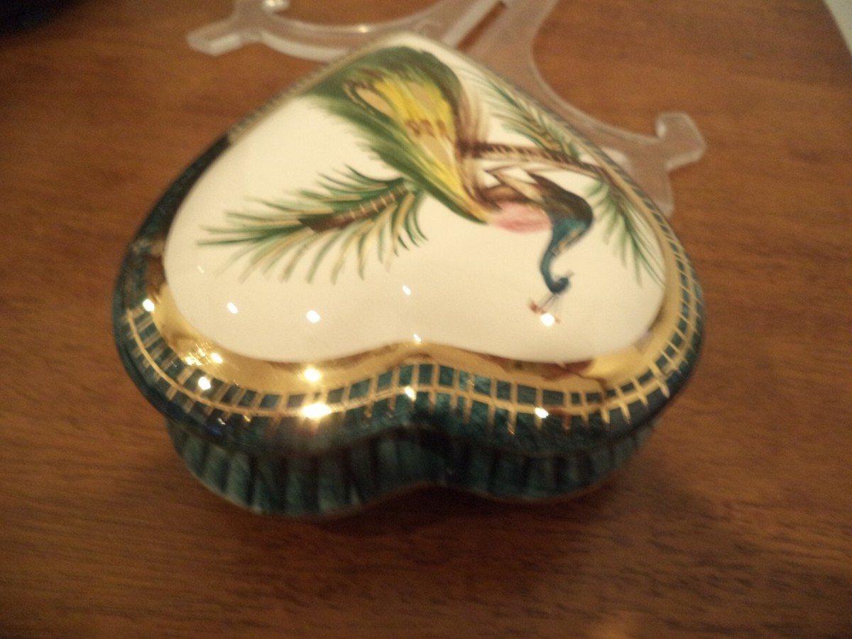 Vintage Heart Shaped Porcelain Trinket Box HAND PANTED MARK 165
