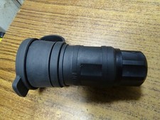 Leviton 15A 125V Locking Connector Female 5-15 Marine USA