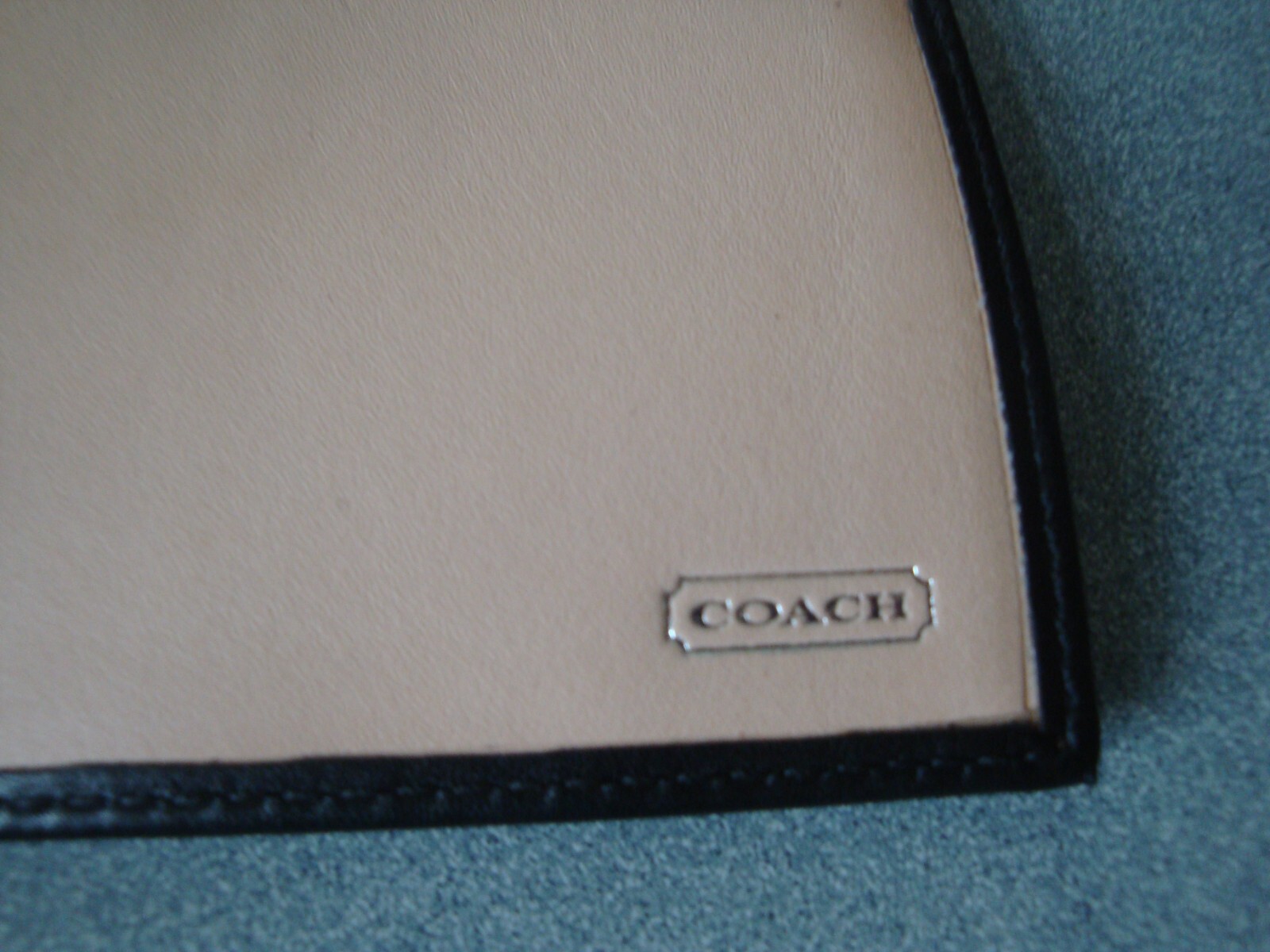 EXC COACH CLASSIC BLACK SOLID LEATHER CHECKBOOK P… - image 5