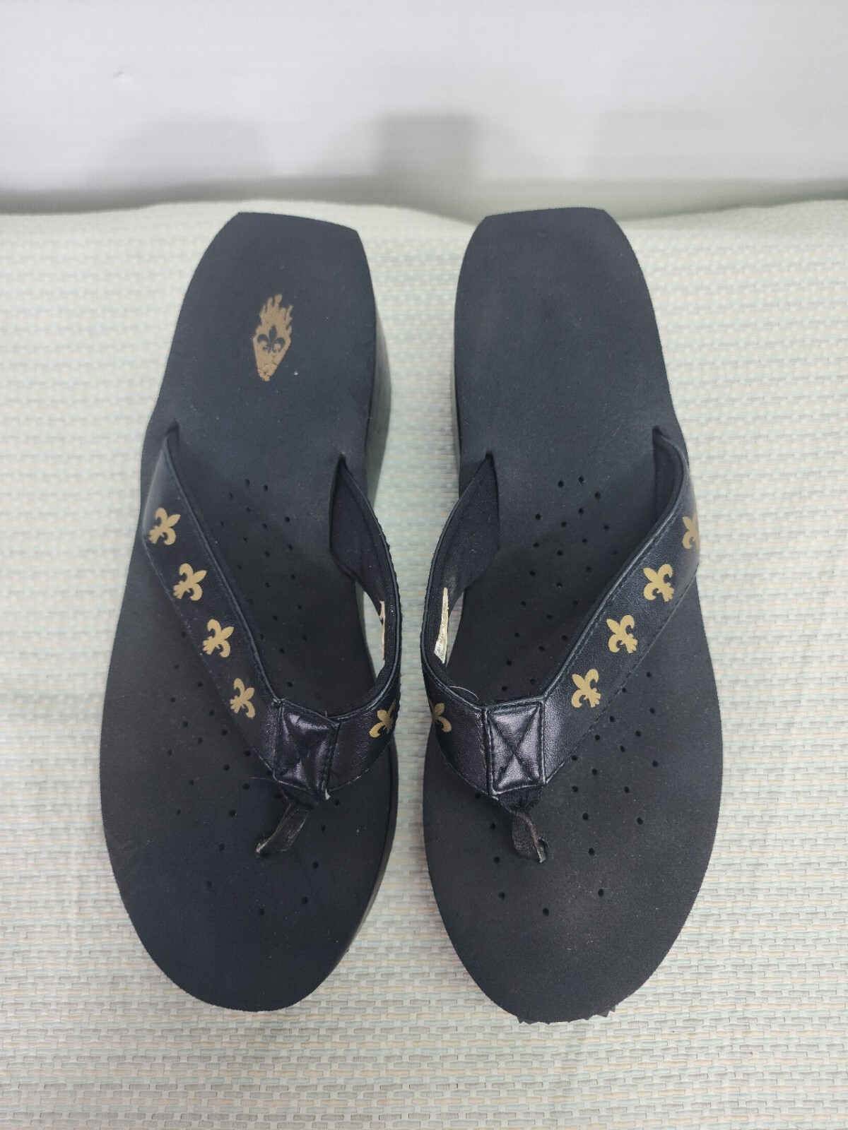 Volatile Saints Flip-flops - image 2