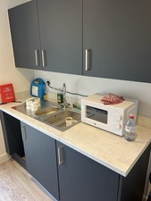 Kitchen Units And Integrated Fridge+dishwasher