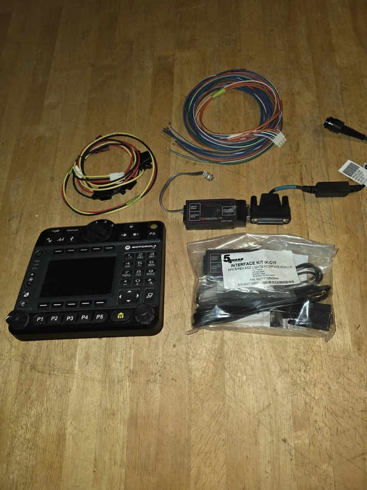 Cabezal de control Motorola APX 7500 y 8500 09 con interfaz delgada Futurecom 5 bidireccional M Foto 3 de 3