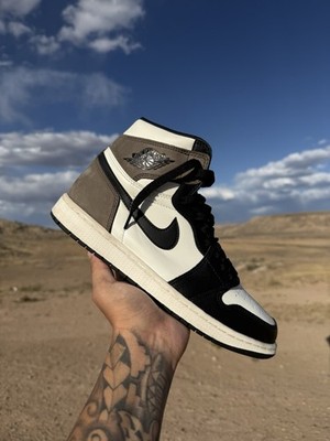 Air Jordan 1 Retro High OG 'Dark Mocha'
