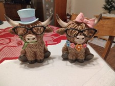 Highland Cow's Resin Figurine  Spring  New with Tags