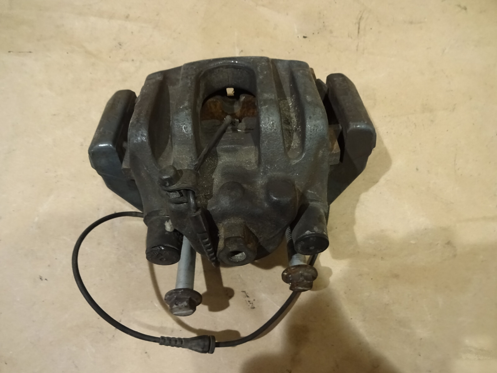 Bentley Arnage Sedan 1999-2004 RH Rear Passenger Side Brake Caliper