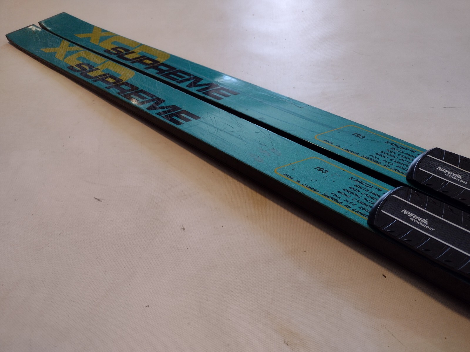 Karhu Metal Edge Cross Country SKIS 193 cm Waxable Rottefella NNNBC